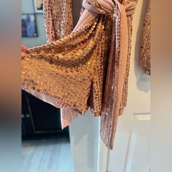 ASOS Women's Gold Sequin Wrap Front Romper Size 4 Party/Cocktail - Picture 6 of 7